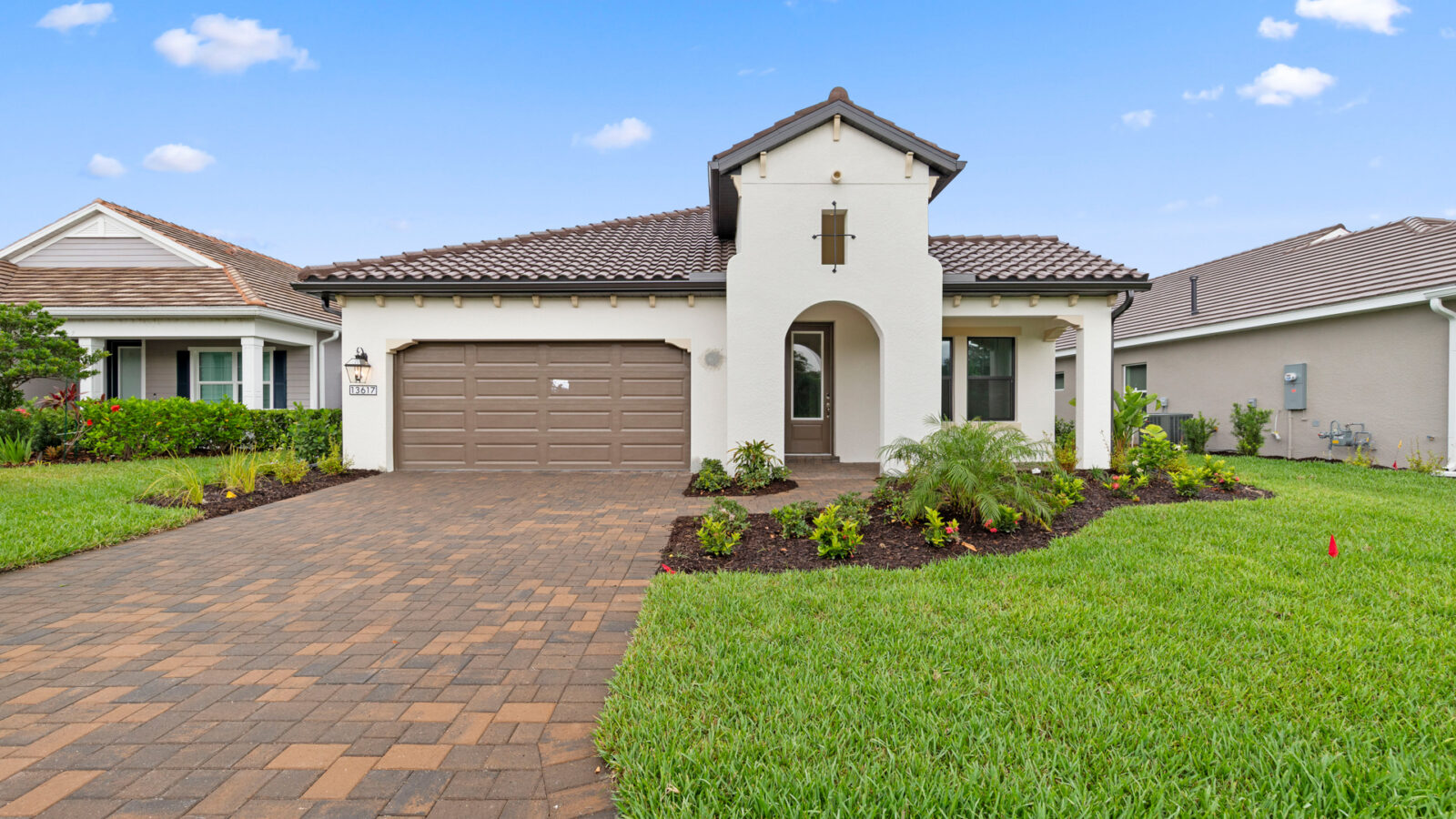 13617 Heritage Preserve Drive – Verandah – Applause on Homesite #145