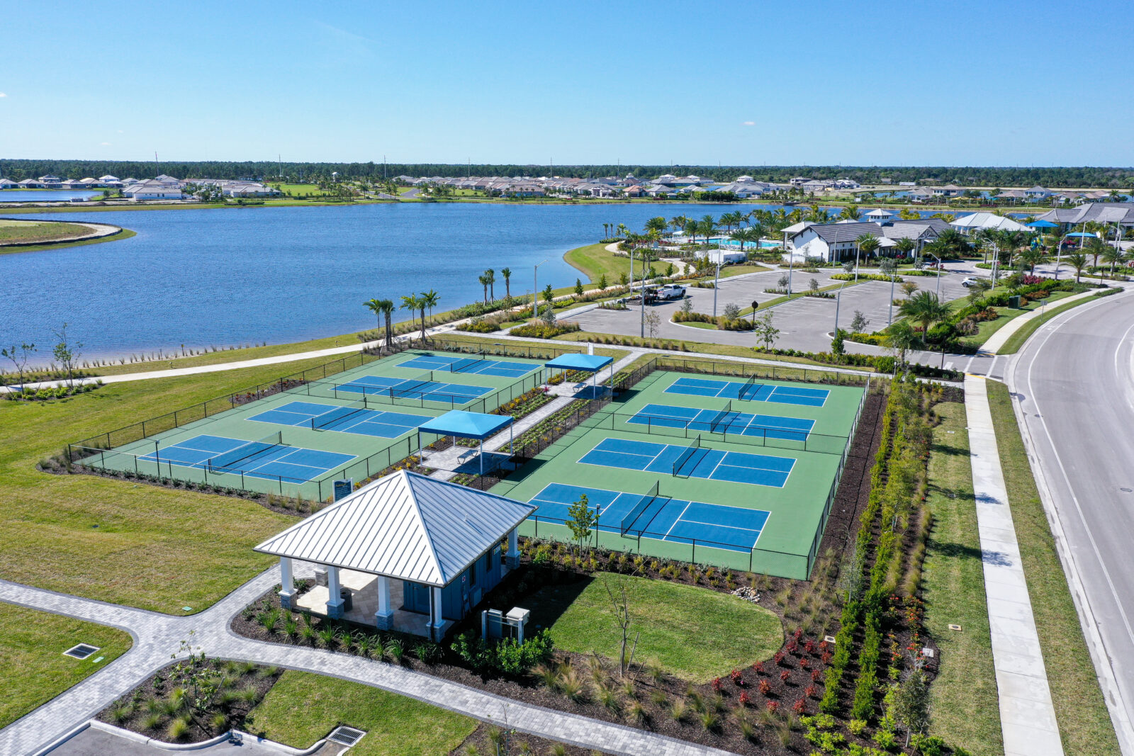 Tennis & Pickleball Courts